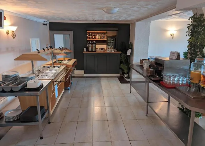 Mayfair Hotel - Isle Of Wight