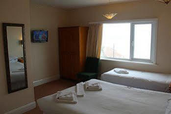 Отель Mayfair - Isle Of Wight 3*